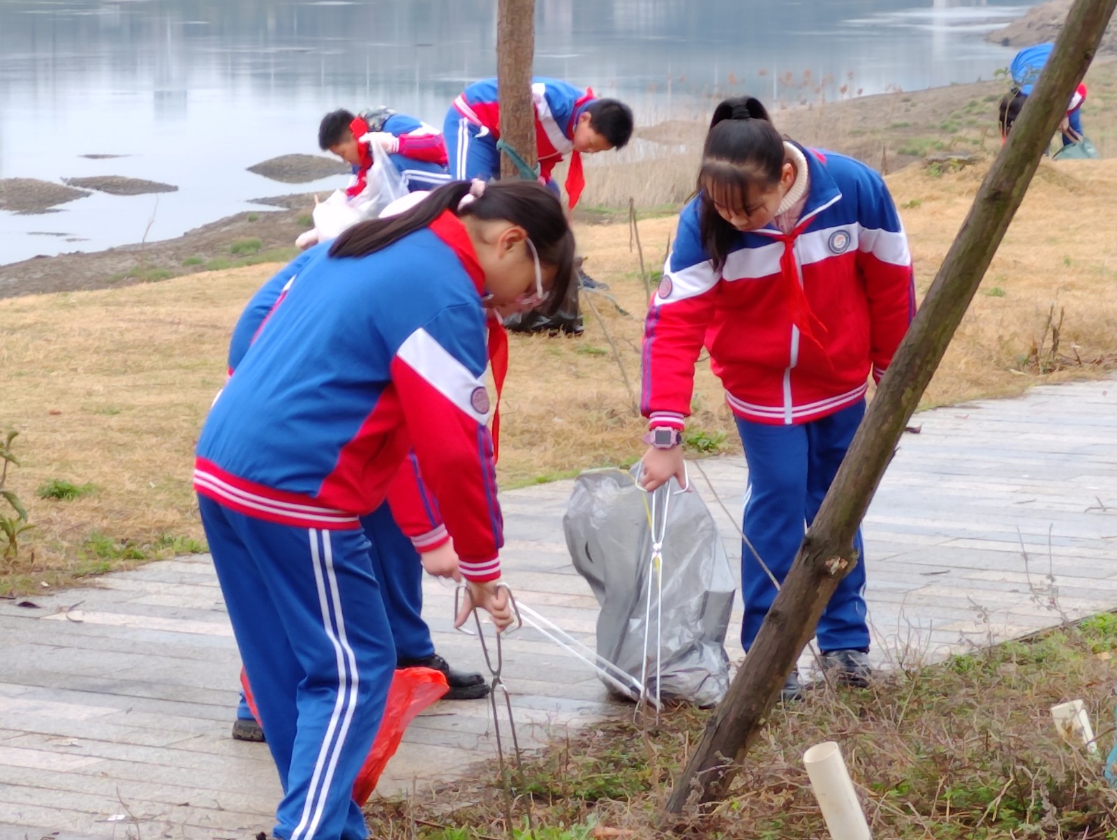 学生场景.jpeg